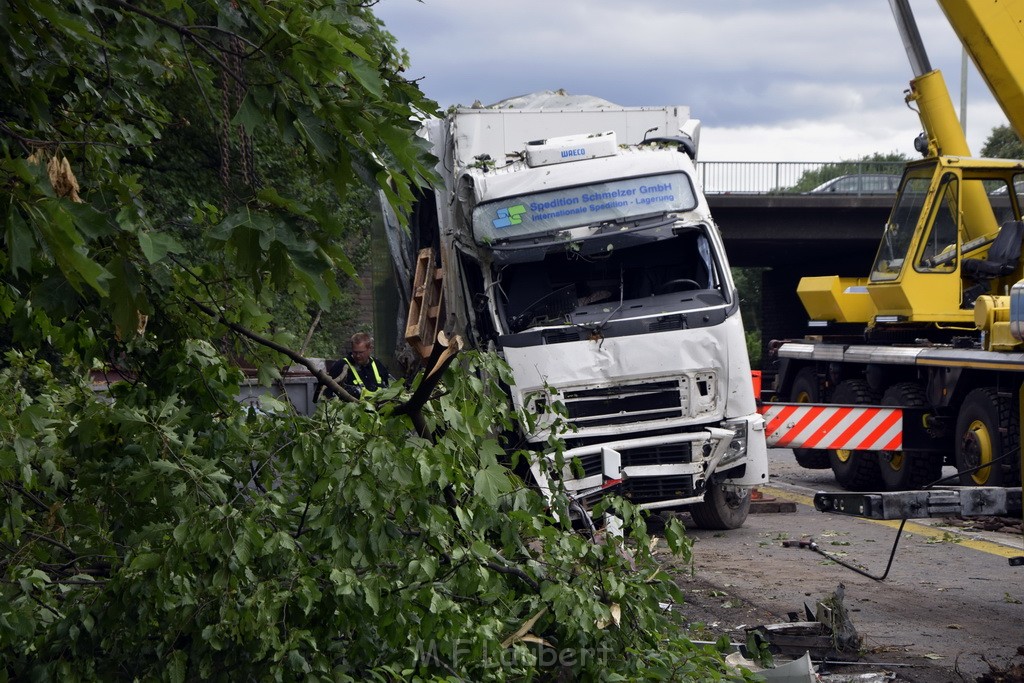 Schwerer VU A 3 Rich Oberhausen Hoehe AK Leverkusen P778.JPG - Miklos Laubert